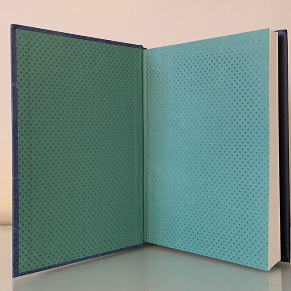 Hardcover Fantastic Beasts and where to find them by J.K. Rowling fantasy book - Picture 5 of 15